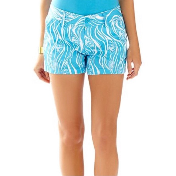 Lilly Pulitzer Pants - Lilly Pulitzer Shorts Joe Fish Callahan Size 4 Coastal Resort Vacation